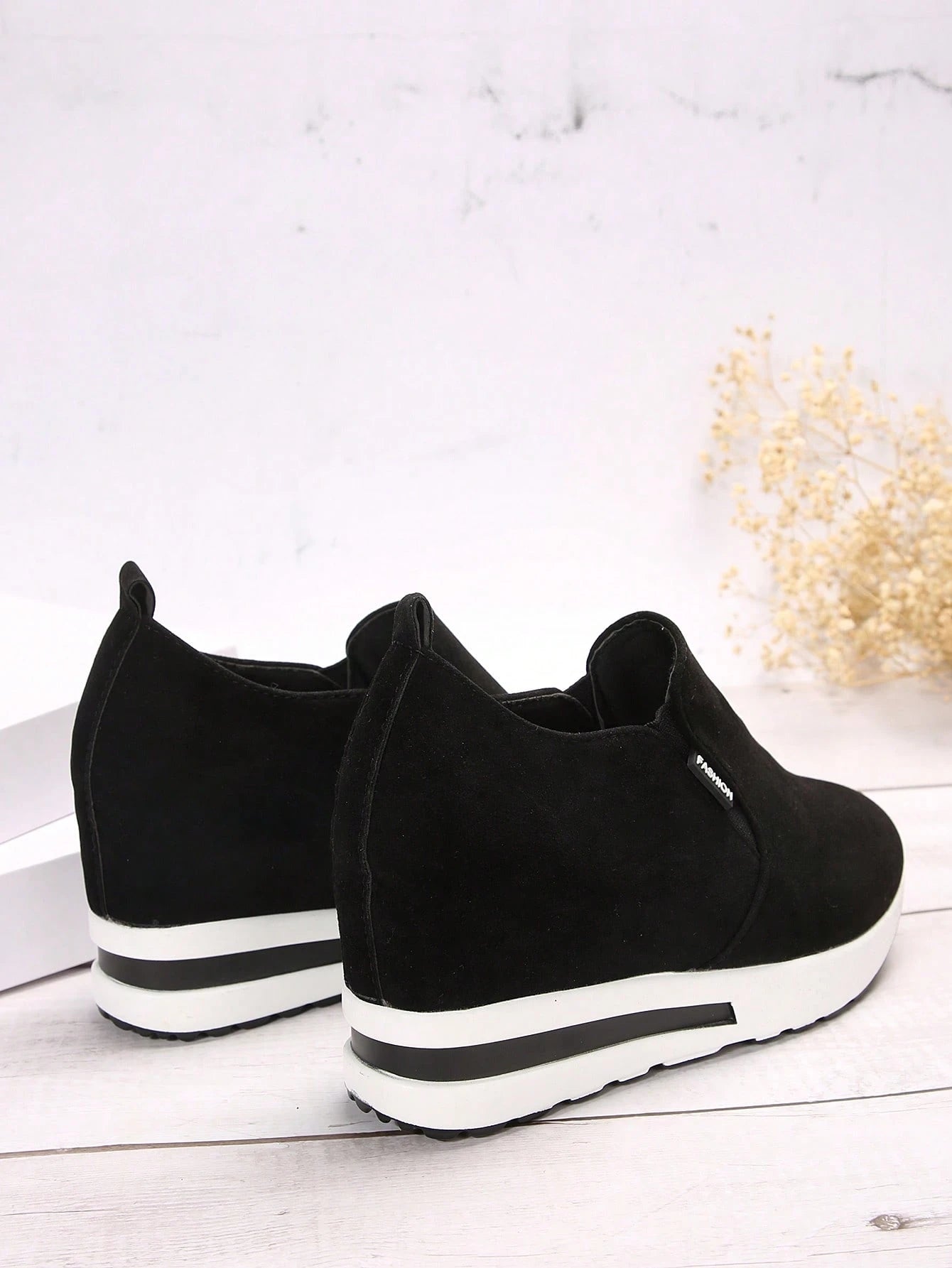 Elevated Comfort Womens Breathable Sports Shoes for Active Life - Releamy