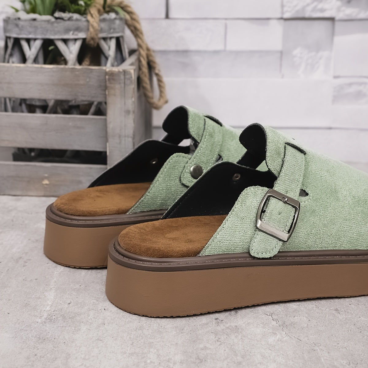 Retro Clogs Comfy Durable Outdoor Style - Releamy