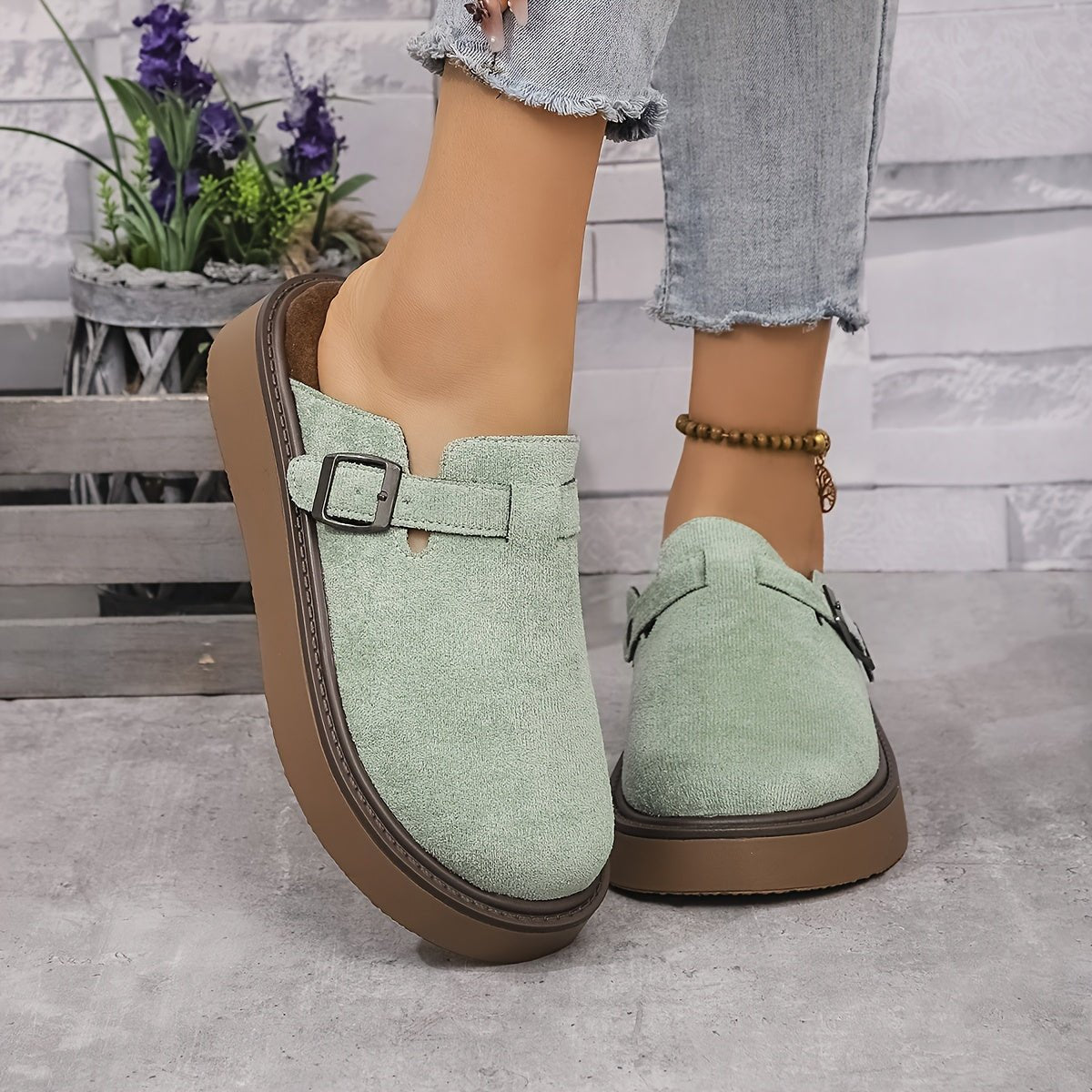 Retro Clogs Comfy Durable Outdoor Style - Releamy